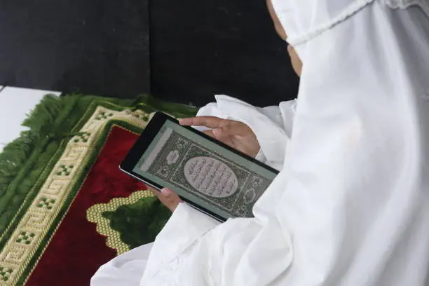 the holy quran apps
