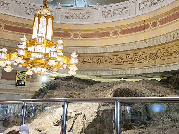 Safa and Marwa in Hajj: 5 Amazing Facts You Must Know! al marwa mountain